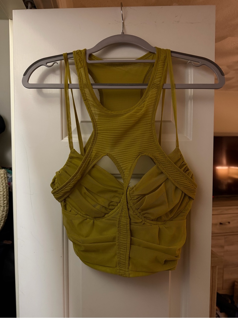 PrettyLittleThing Olive Green Ruched Crop Top